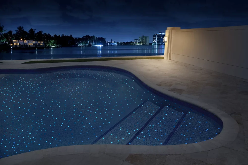 piscina residencial serie luminiscente 1