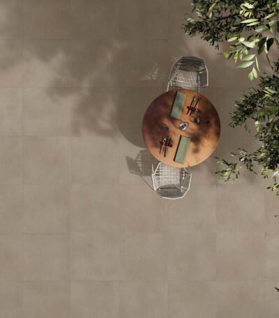 Utopie Taupe 80x80 restaurant zenith